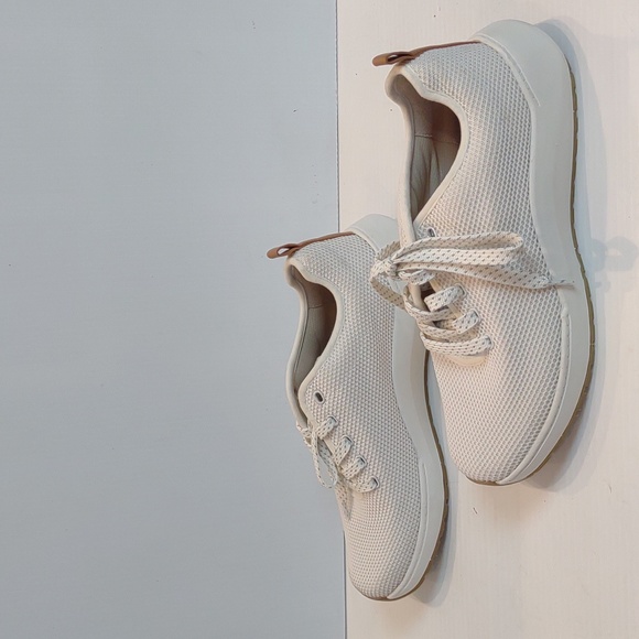 Dr. Scholl's White Lace-Up Knit Lightweight Fitness Gym Sneakers - Picture 5 of 12